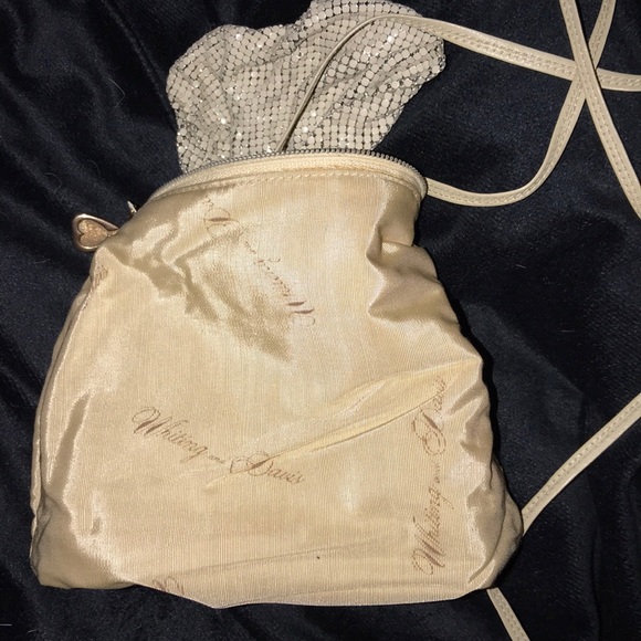 Vintage Whiting& Davis cream string mesh metal bag - Picture 3 of 6